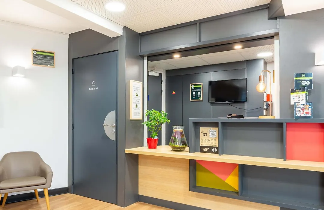 B&B HOTEL Nantes Aéroport-1
